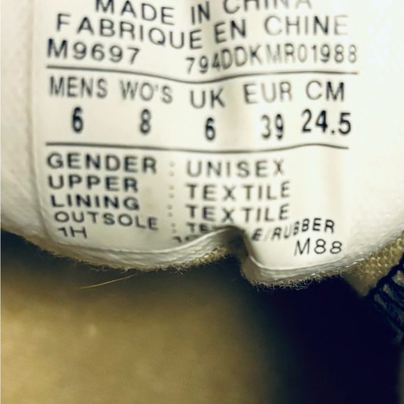 Converse Chuck Taylor All Star Low Blue Sneaker Size Men 6 Women 8 - Picture 9 of 9